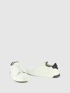Sapatos com Atacadores em Branco